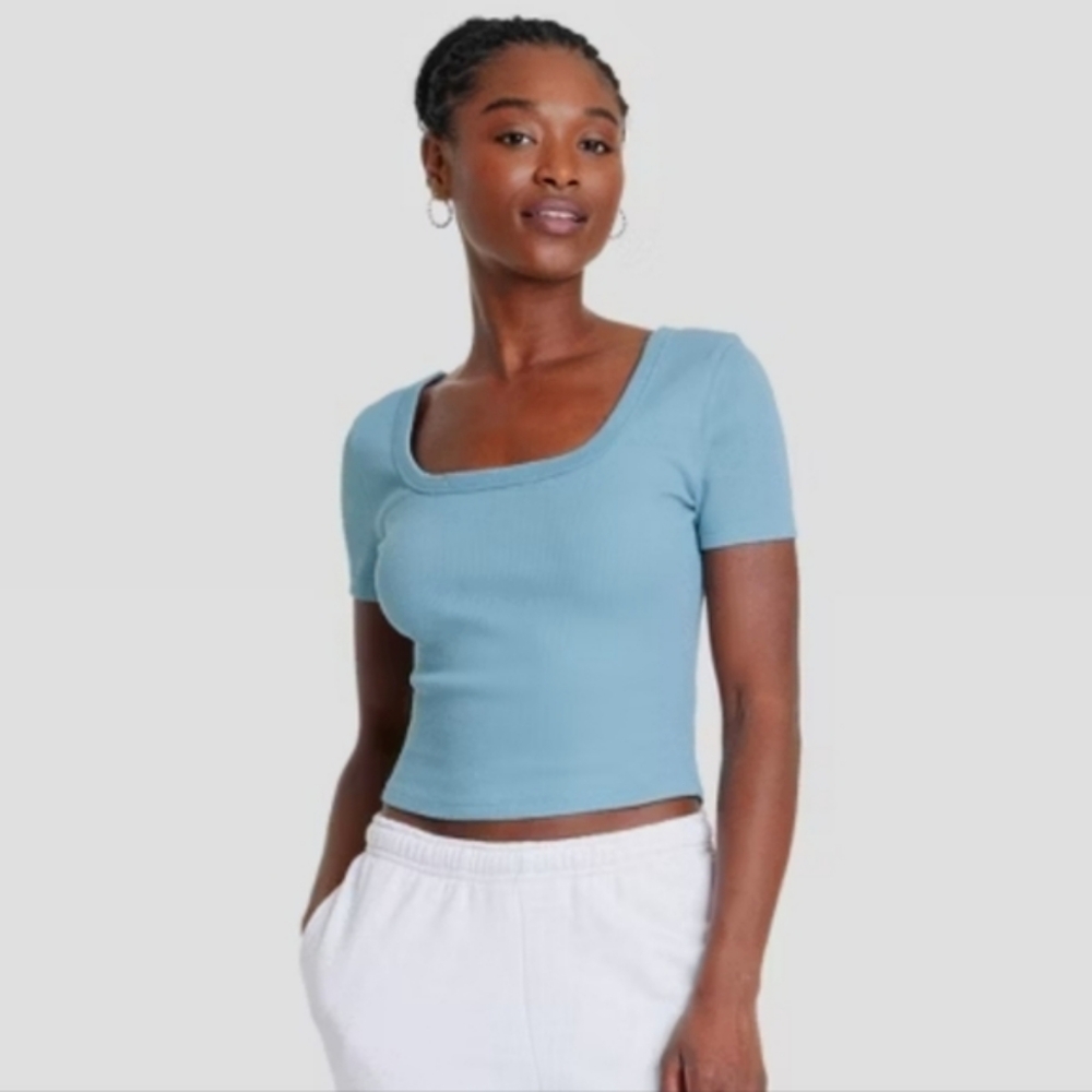 Blue square neck tee